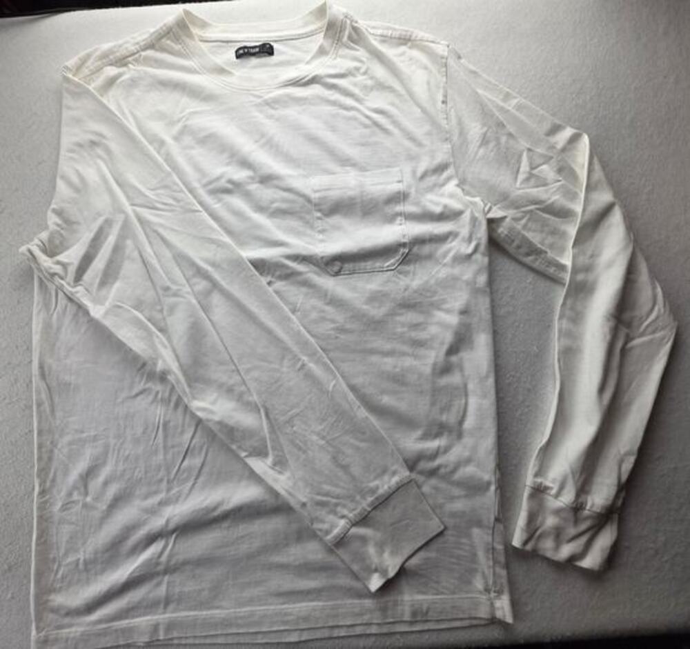 Line Of Trade White Long Sleeve Crewneck Size Medium